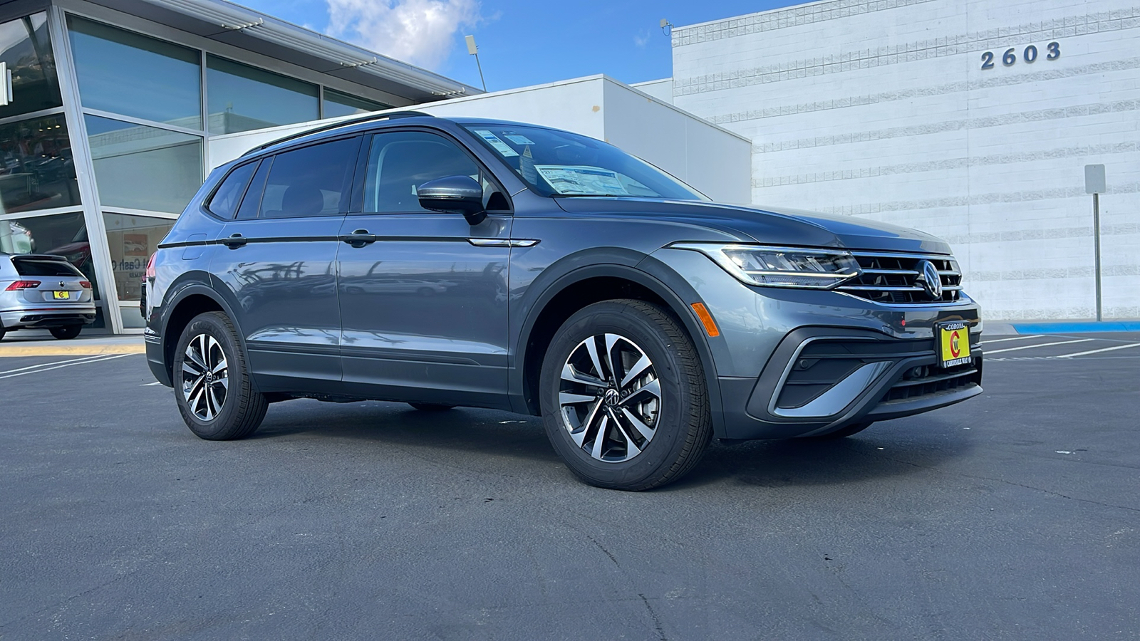 2024 Volkswagen Tiguan S 1