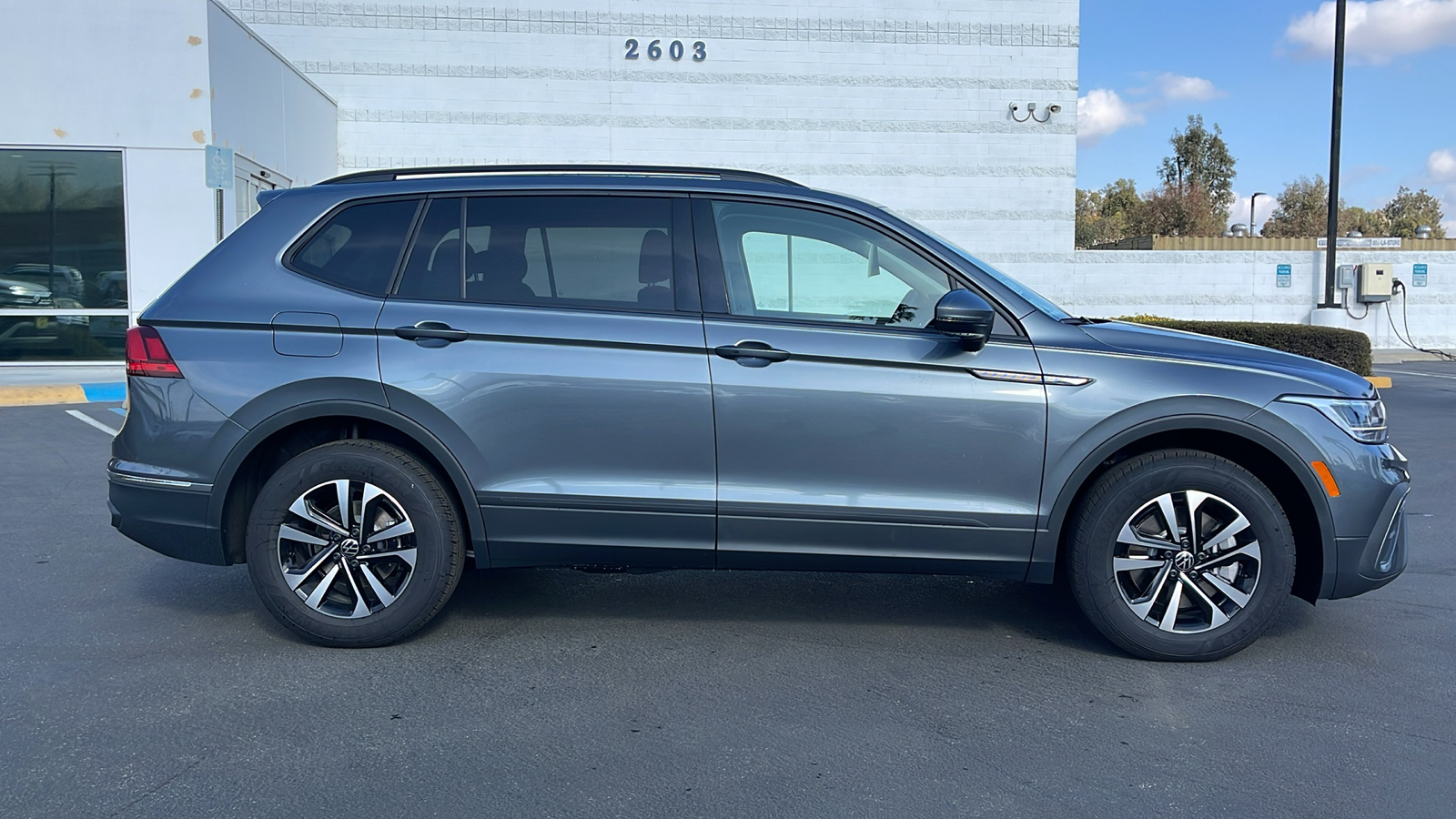 2024 Volkswagen Tiguan S 6