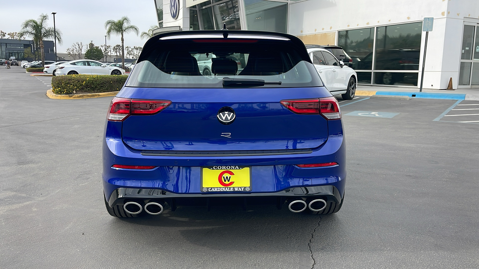 2024 Volkswagen Golf R 4Motion 9