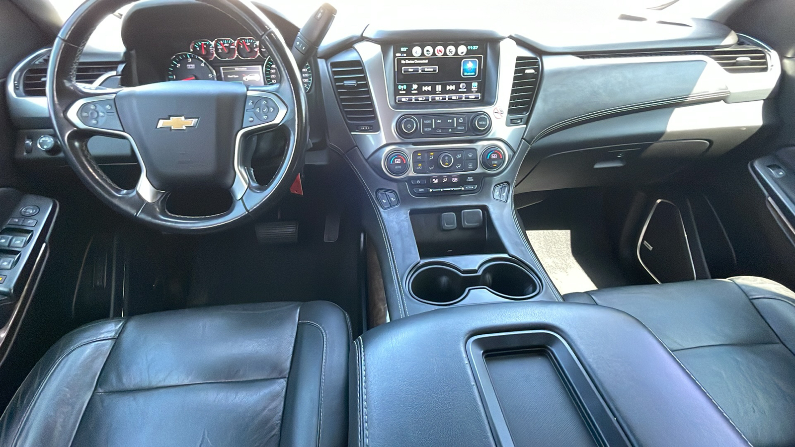 2020 Chevrolet Suburban LT 1500 18