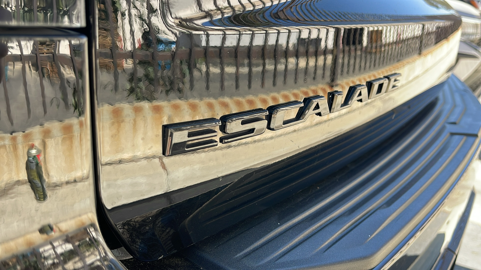 2022 Cadillac Escalade ESV Premium Luxury 4