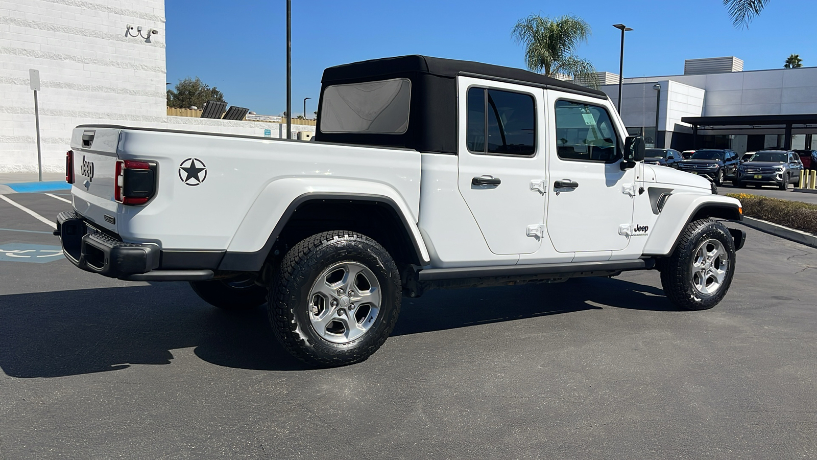 2021 Jeep Gladiator Freedom 7