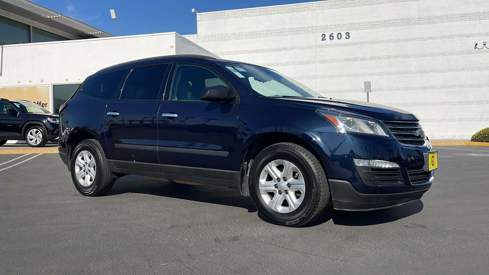 2015 Chevrolet Traverse LS 1