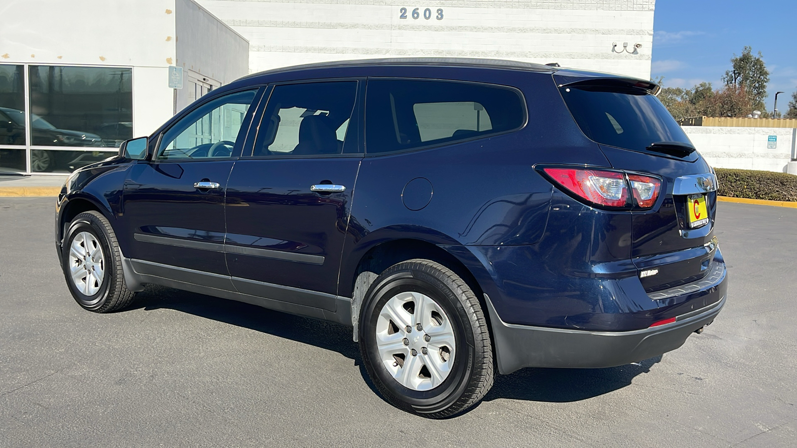 2015 Chevrolet Traverse LS 11