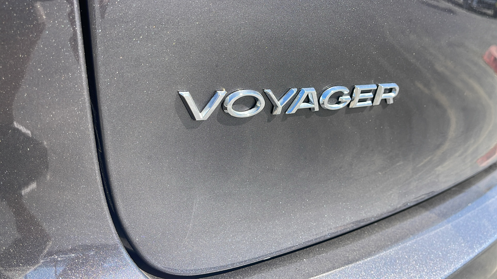 2022 Chrysler Voyager LX 30