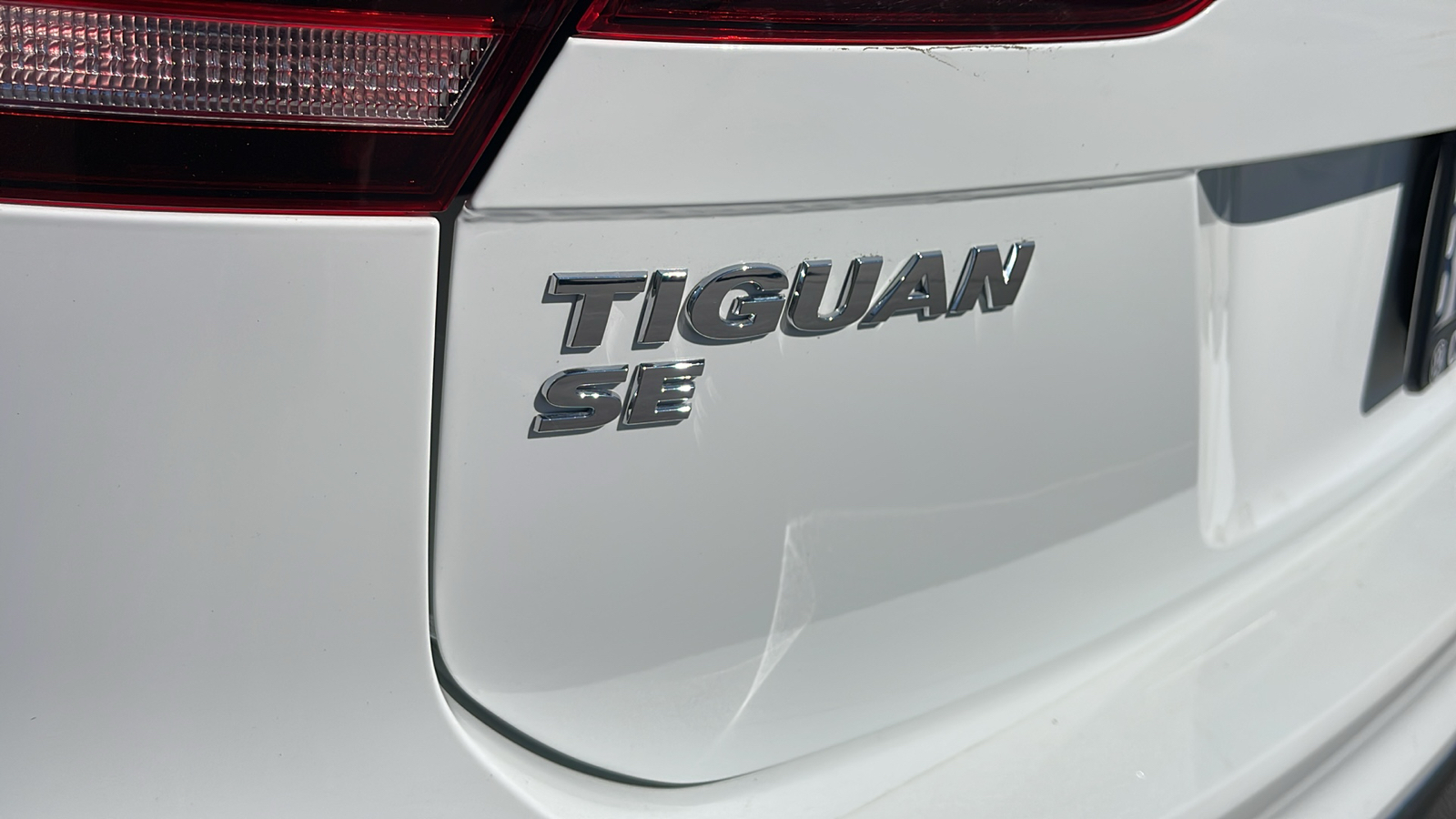 2021 Volkswagen Tiguan 2.0T SE 28