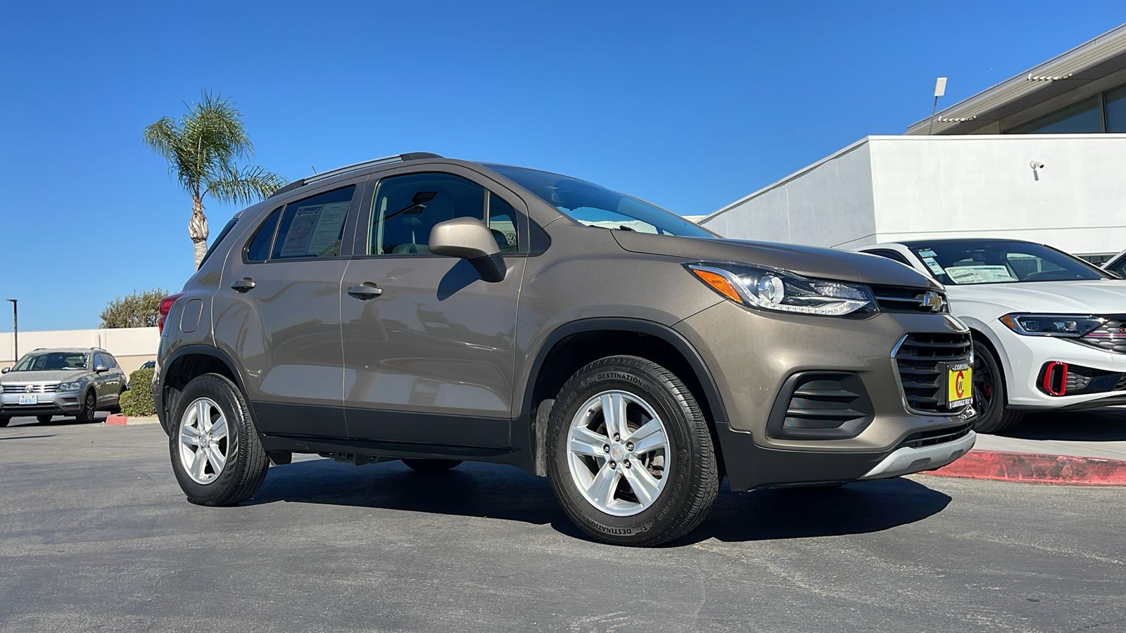 2021 Chevrolet Trax LT 1