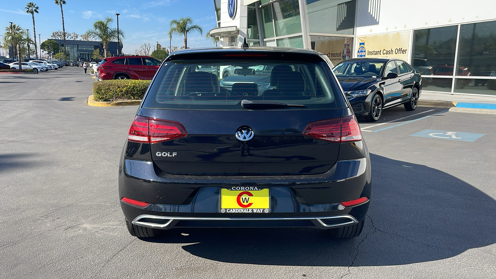 2021 Volkswagen Golf TSI 9