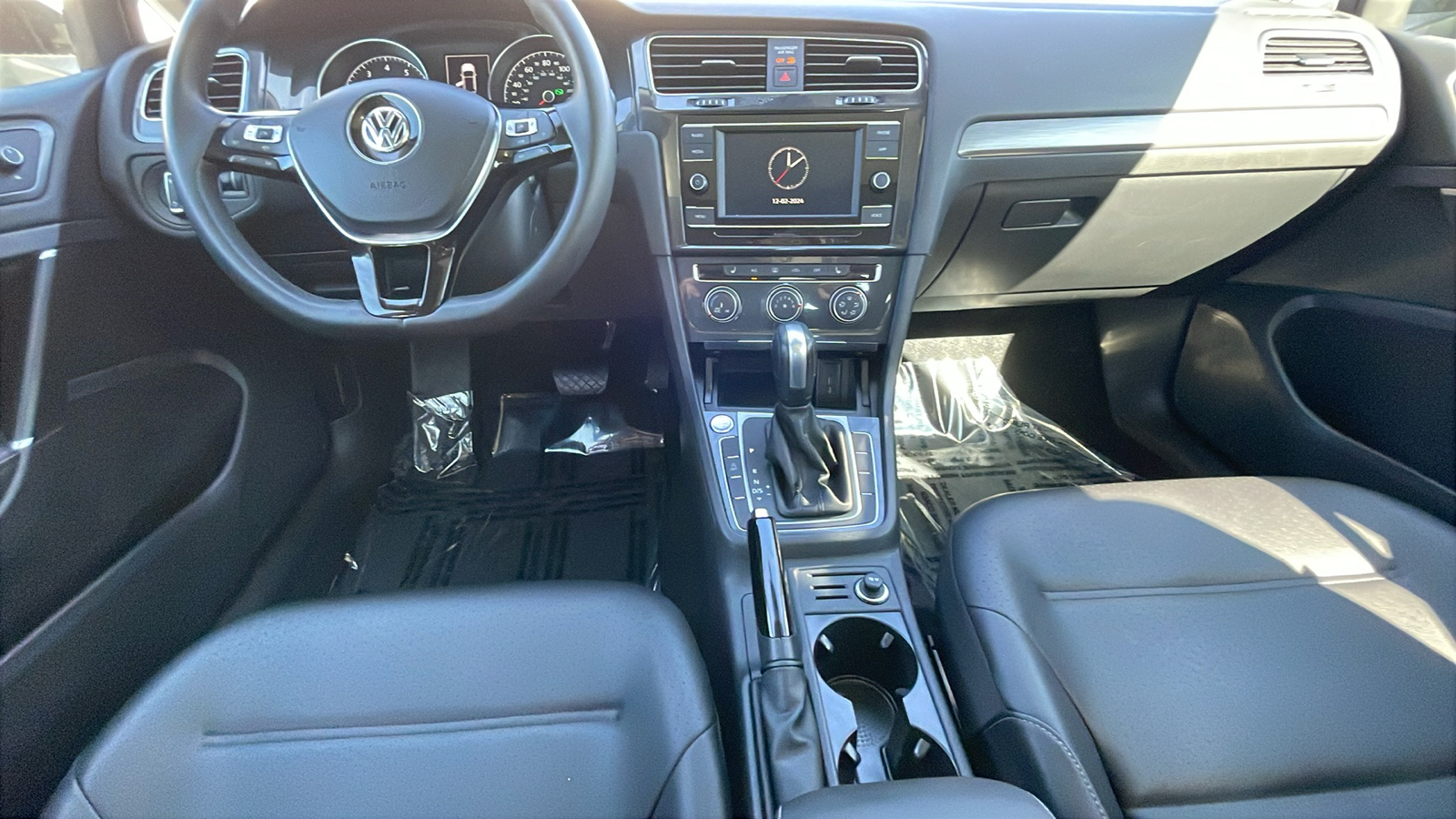 2021 Volkswagen Golf TSI 18