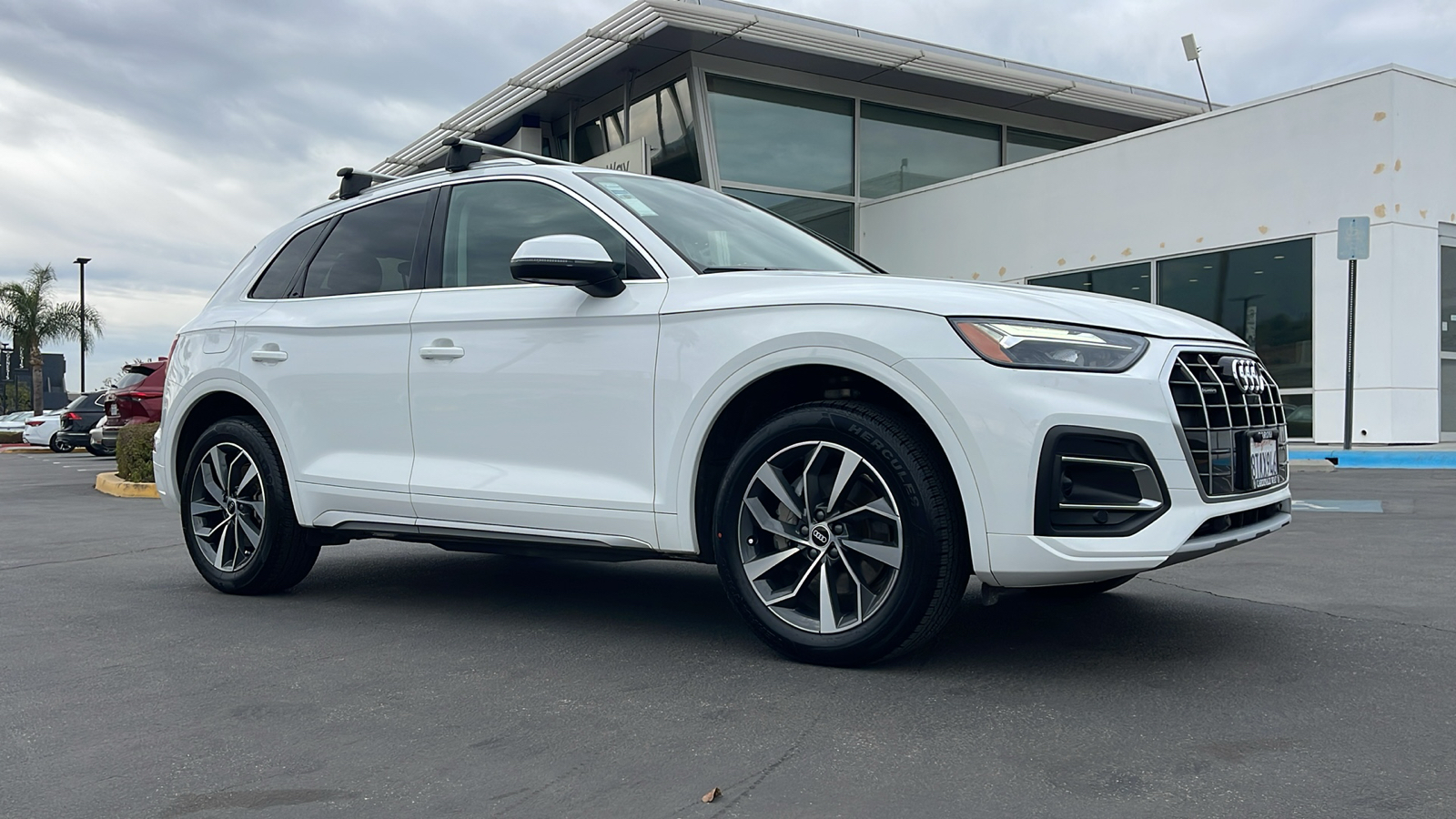 2021 Audi Q5 2.0T quattro Premium Plus 1