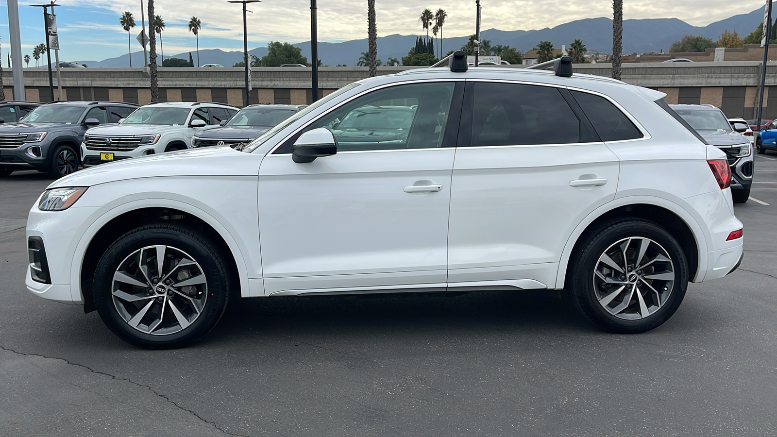 2021 Audi Q5 2.0T quattro Premium Plus 12