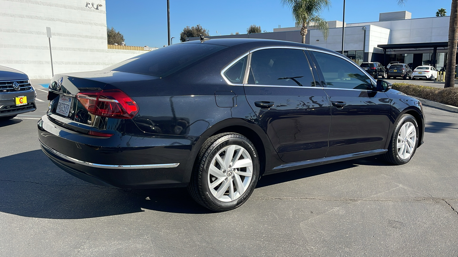 2018 Volkswagen Passat 2.0T SE 7