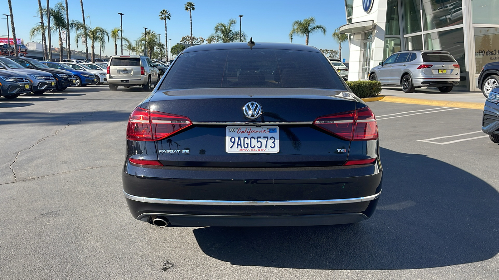 2018 Volkswagen Passat 2.0T SE 9