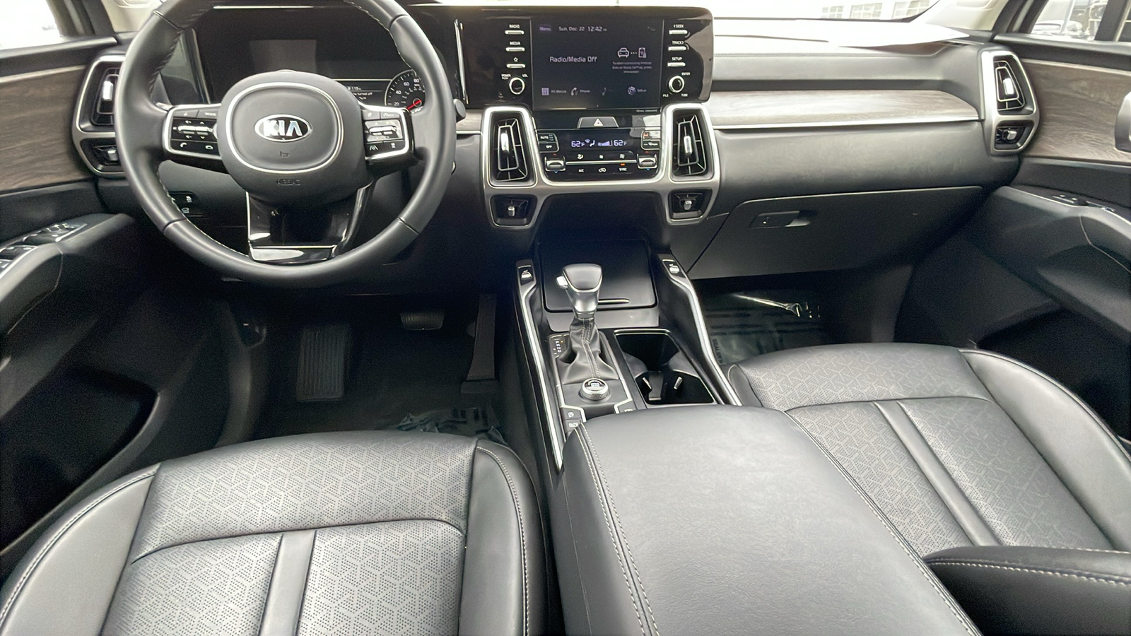 2021 Kia Sorento EX 14