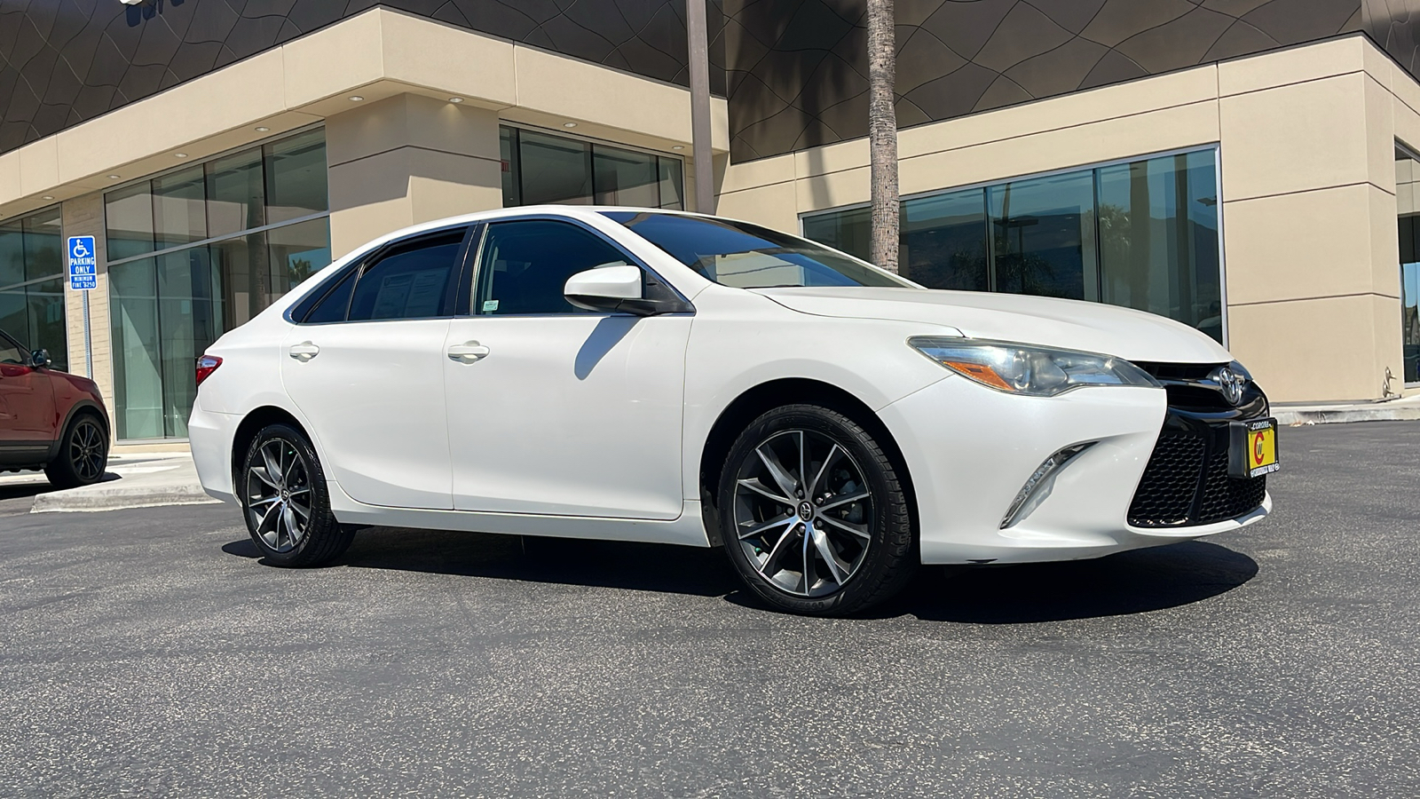 2017 Toyota Camry XSE 1