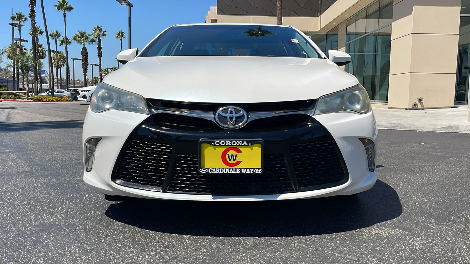 2017 Toyota Camry XSE 4