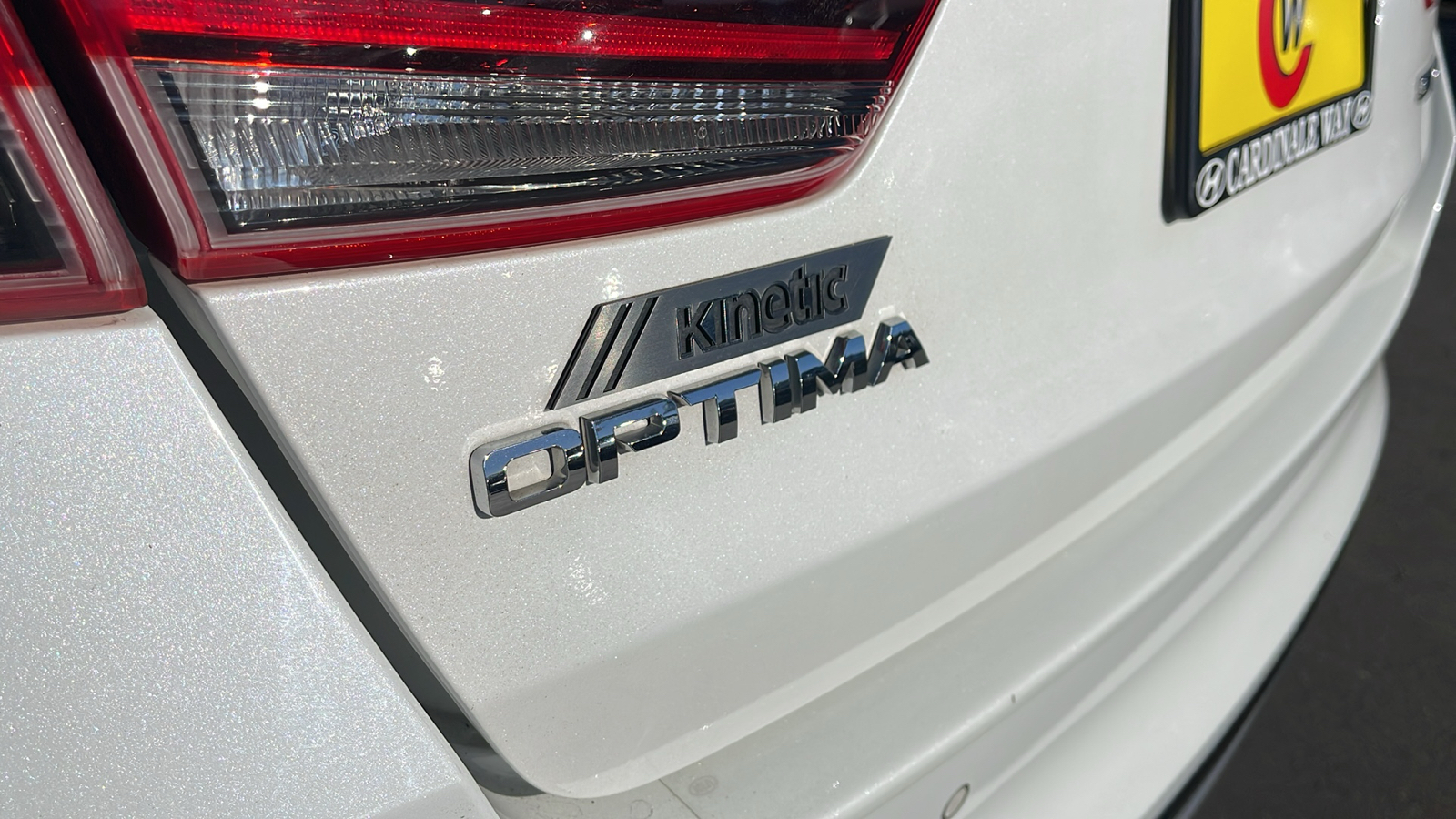 2016 Kia Optima SX Turbo 30