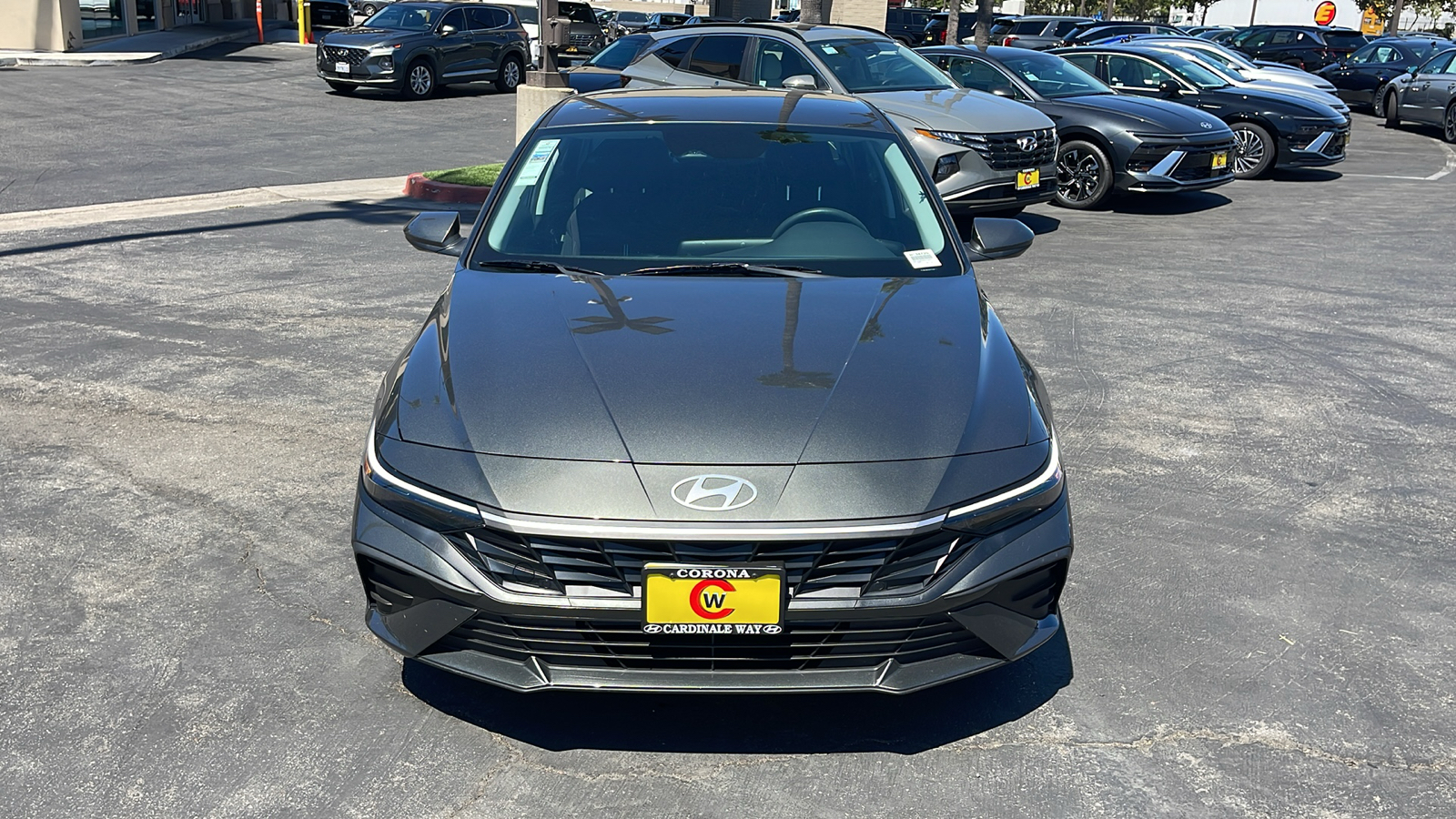 2024 Hyundai Elantra SEL 2