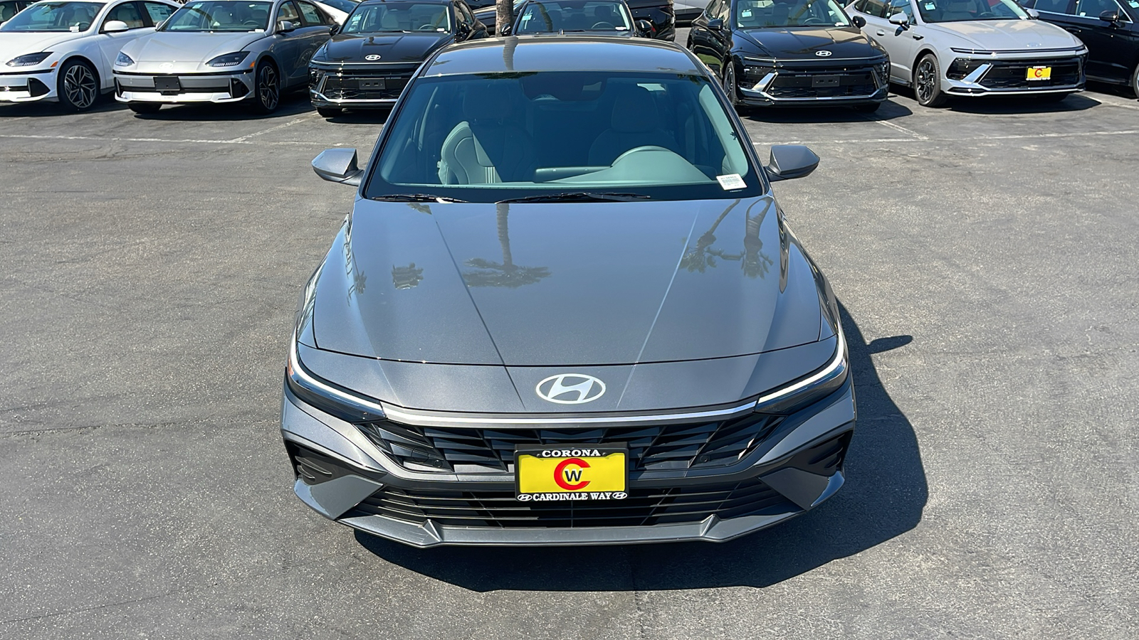 2024 Hyundai Elantra SEL 2