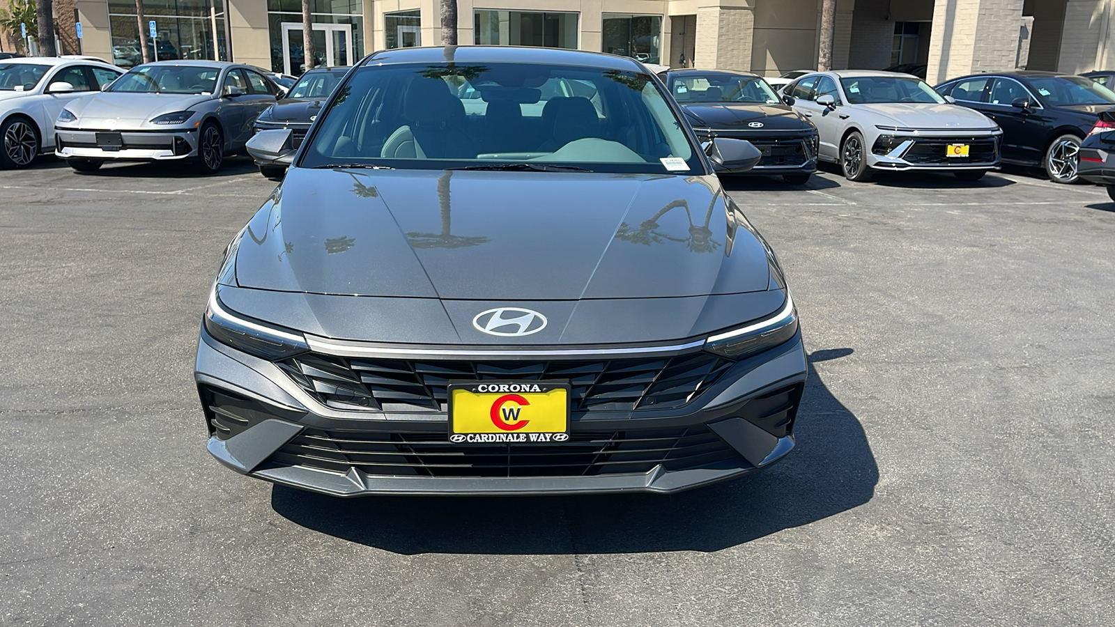 2024 Hyundai Elantra SEL 3