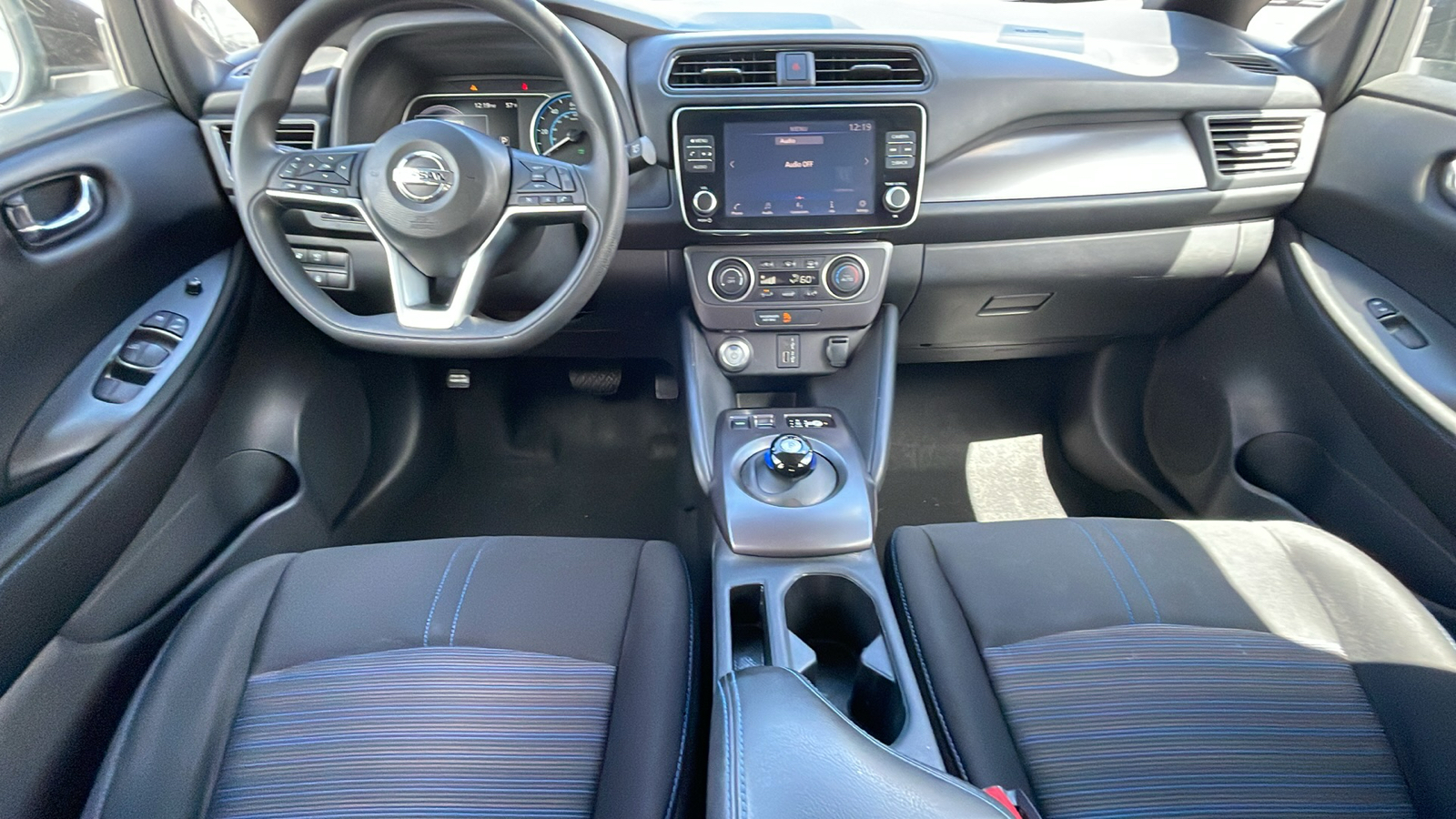 2021 Nissan Leaf S 15
