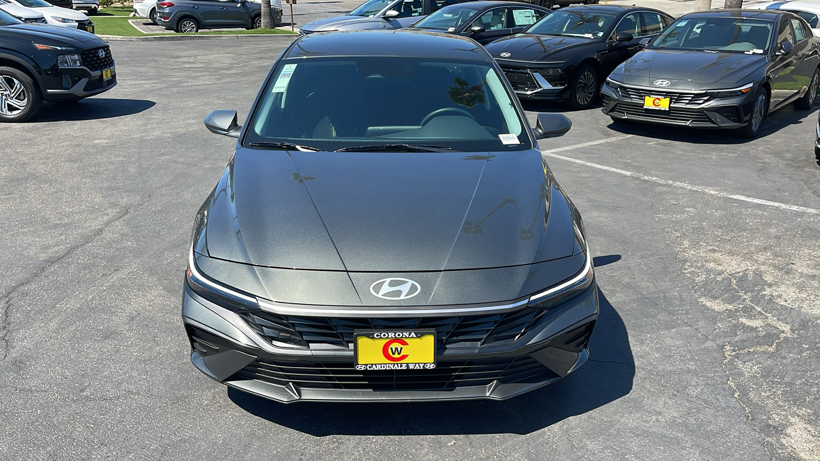 2024 Hyundai Elantra SEL 2