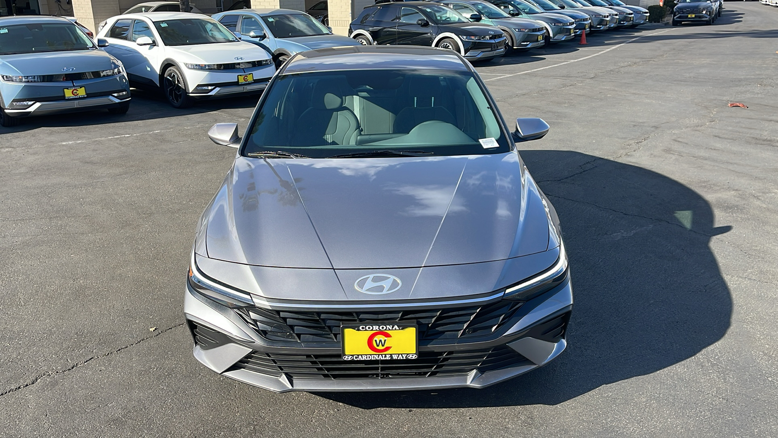 2024 Hyundai Elantra SEL 2