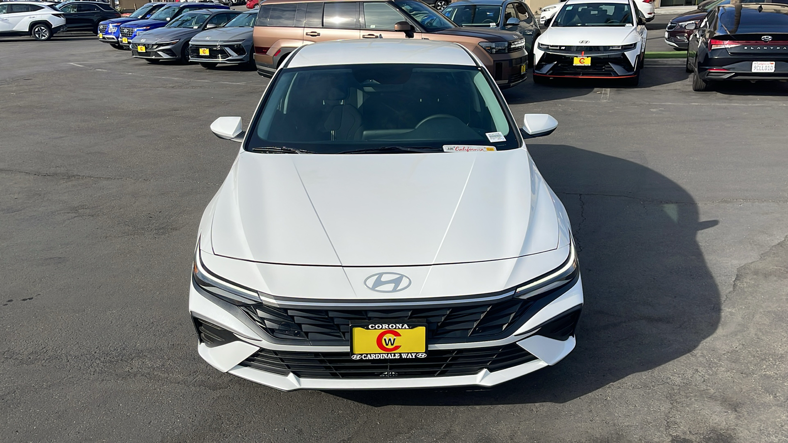 2024 Hyundai Elantra SEL 2