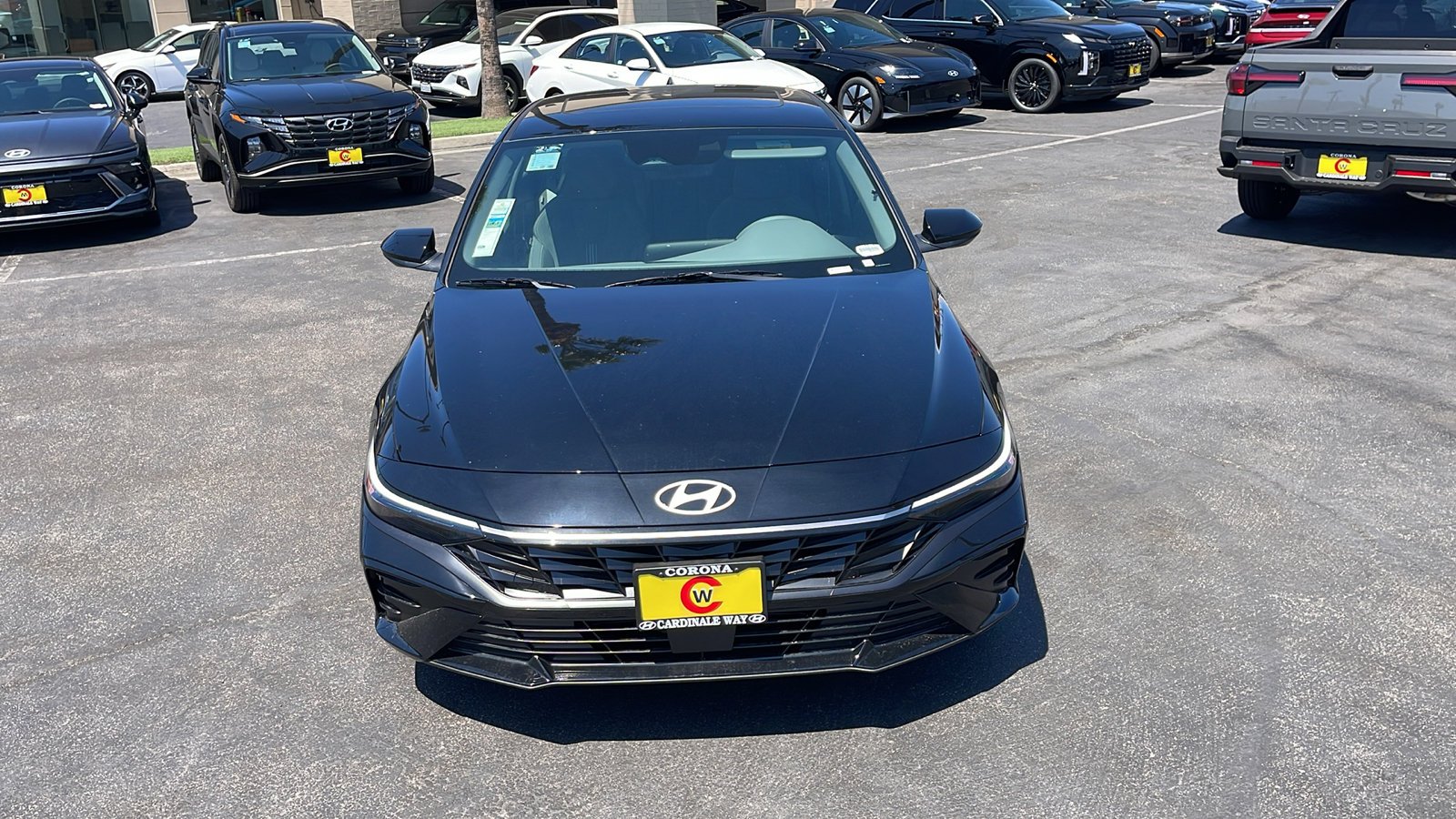 2024 Hyundai Elantra SEL 2