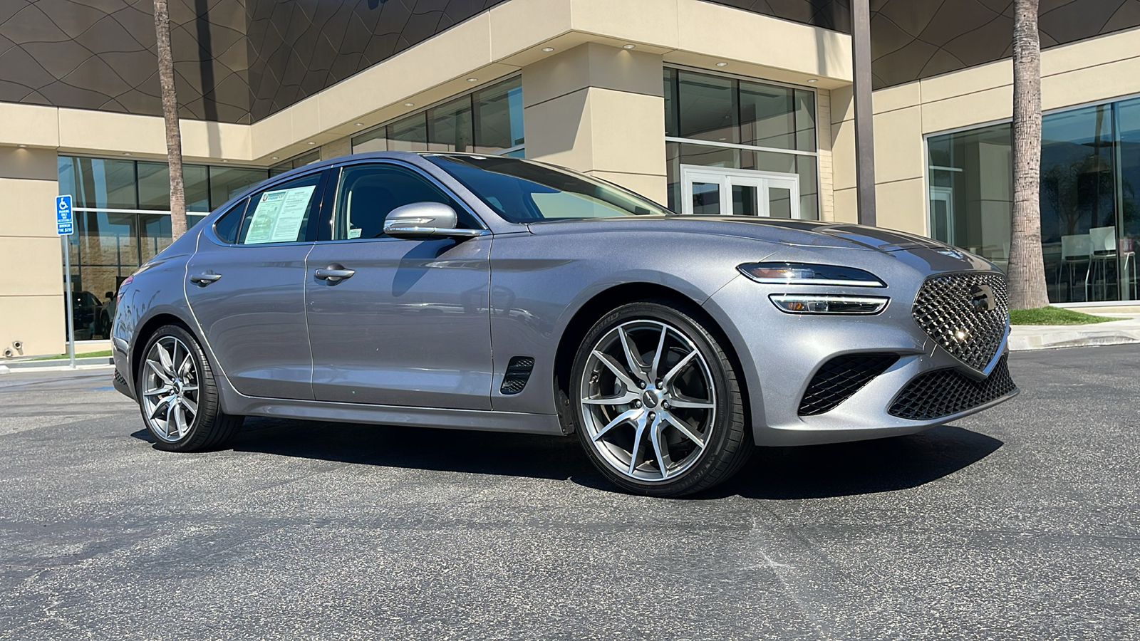 2023 Genesis G70 2.0T AWD 1