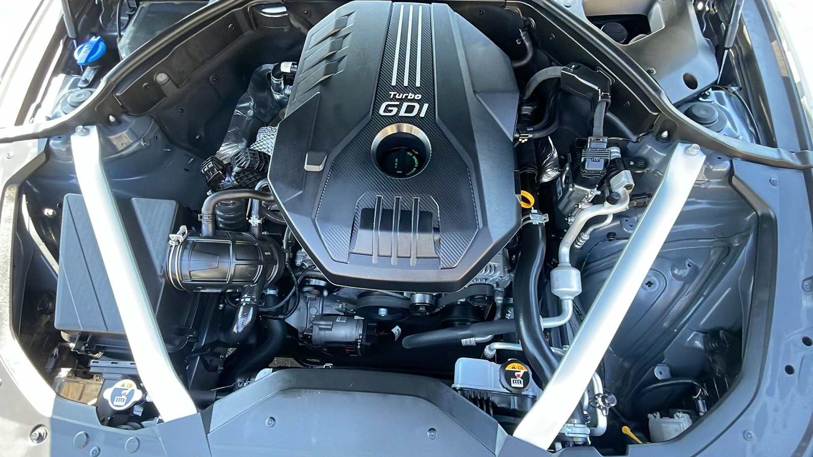 2023 Genesis G70 2.0T AWD 34