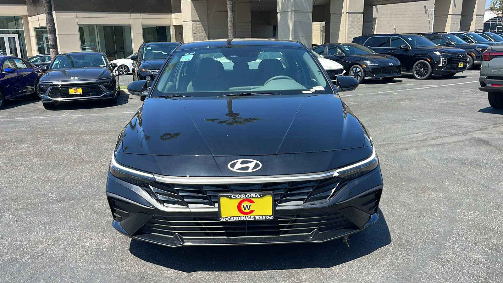 2024 Hyundai Elantra SEL 3