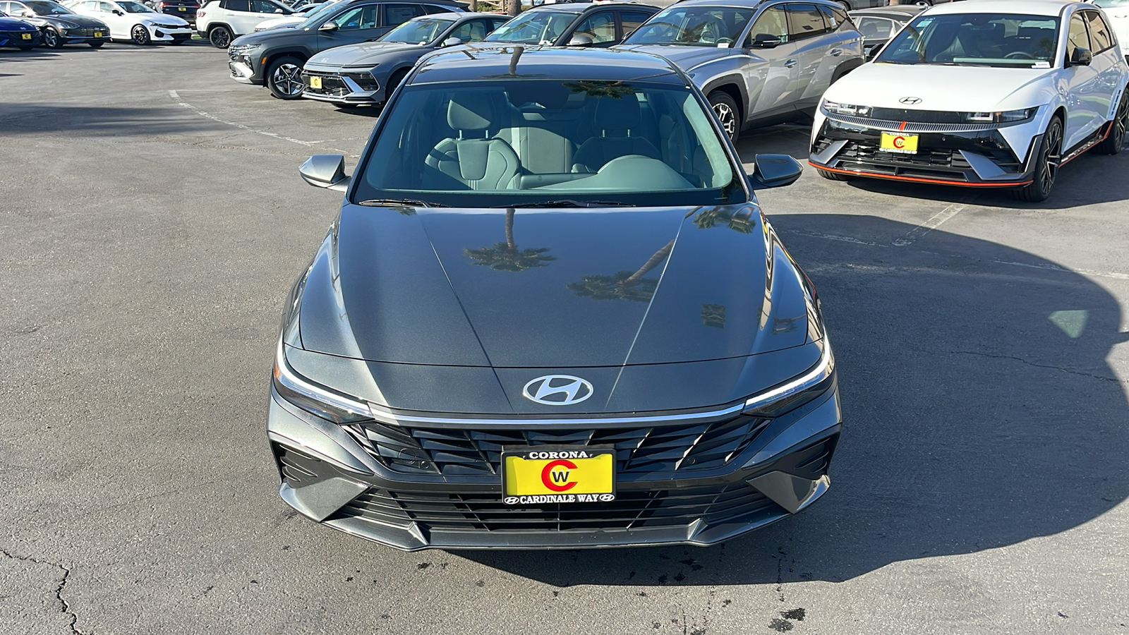 2024 Hyundai Elantra SEL 2