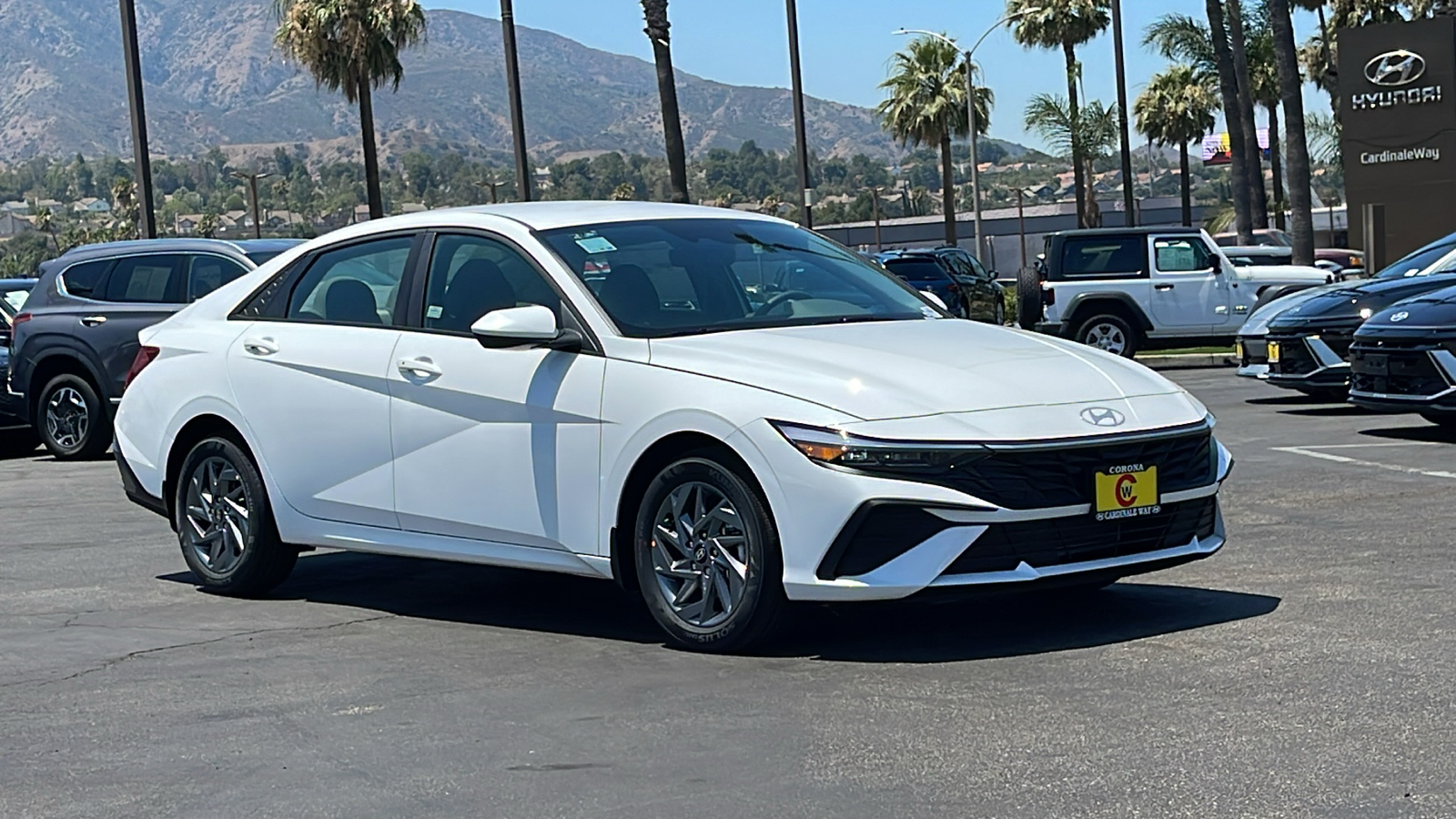 2024 Hyundai Elantra SEL 1