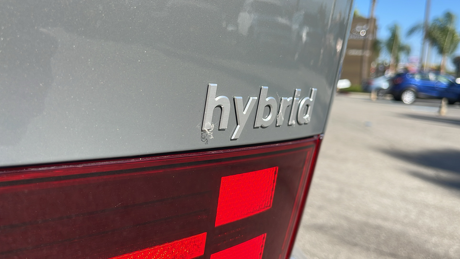 2024 Hyundai SANTA FE Hybrid Limited 31