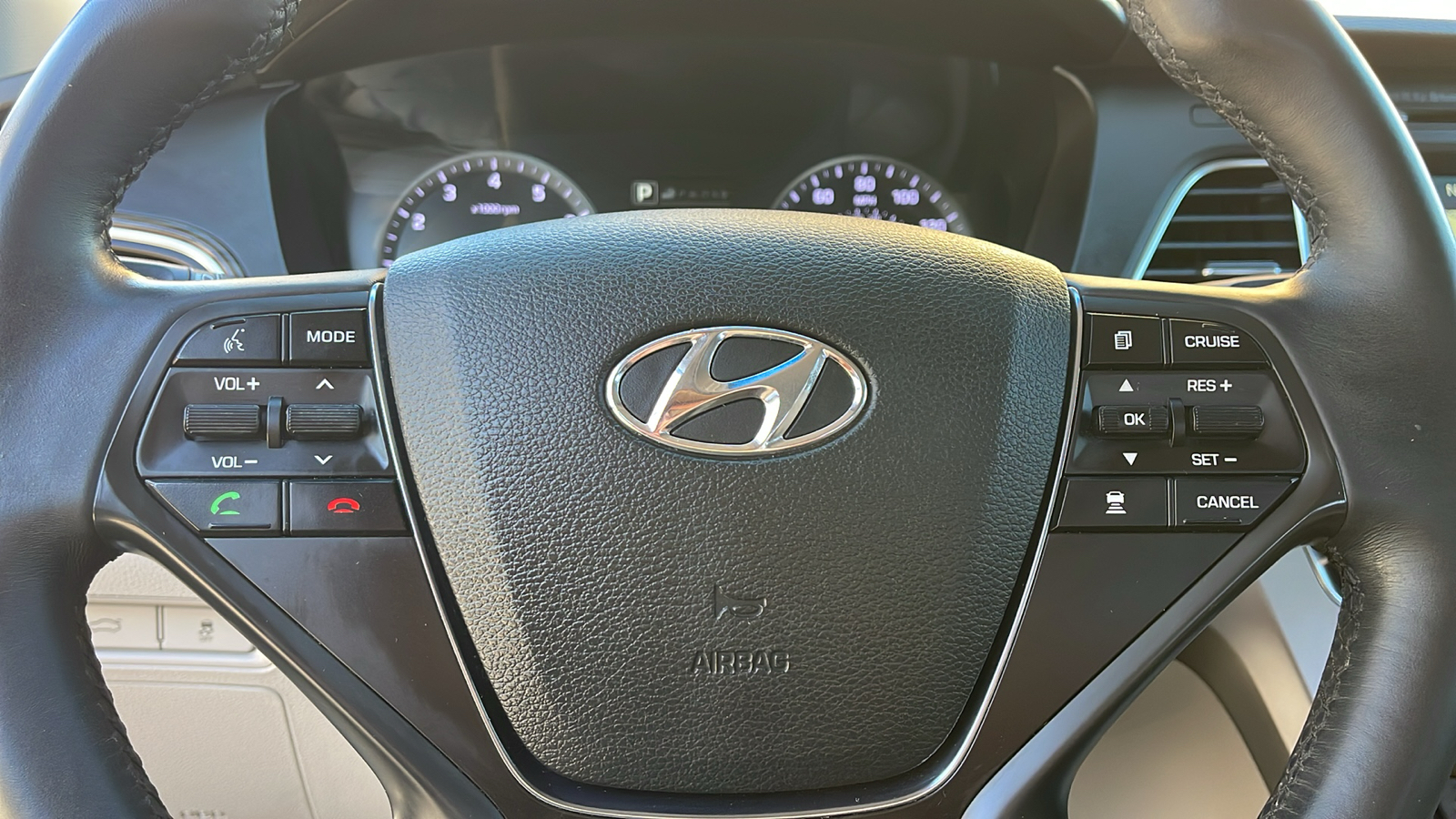 2015 Hyundai Sonata Limited 24