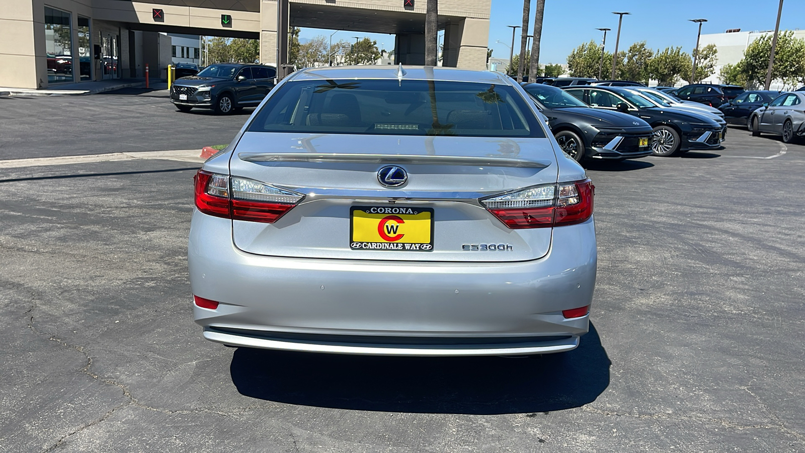 2017 Lexus ES 300h ES 300h 9