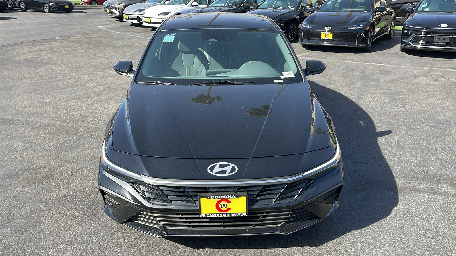 2024 Hyundai Elantra SEL 2