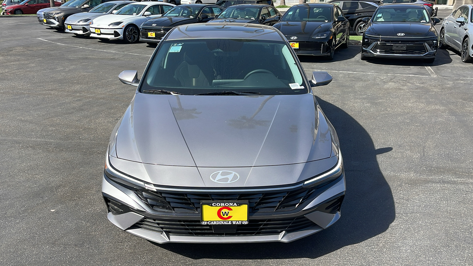 2024 Hyundai Elantra SEL 2