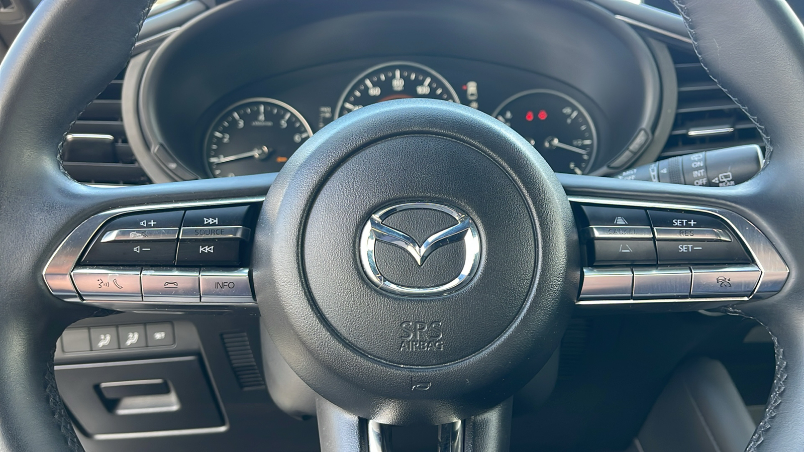 2021 Mazda Mazda3 Hatchback Preferred 23