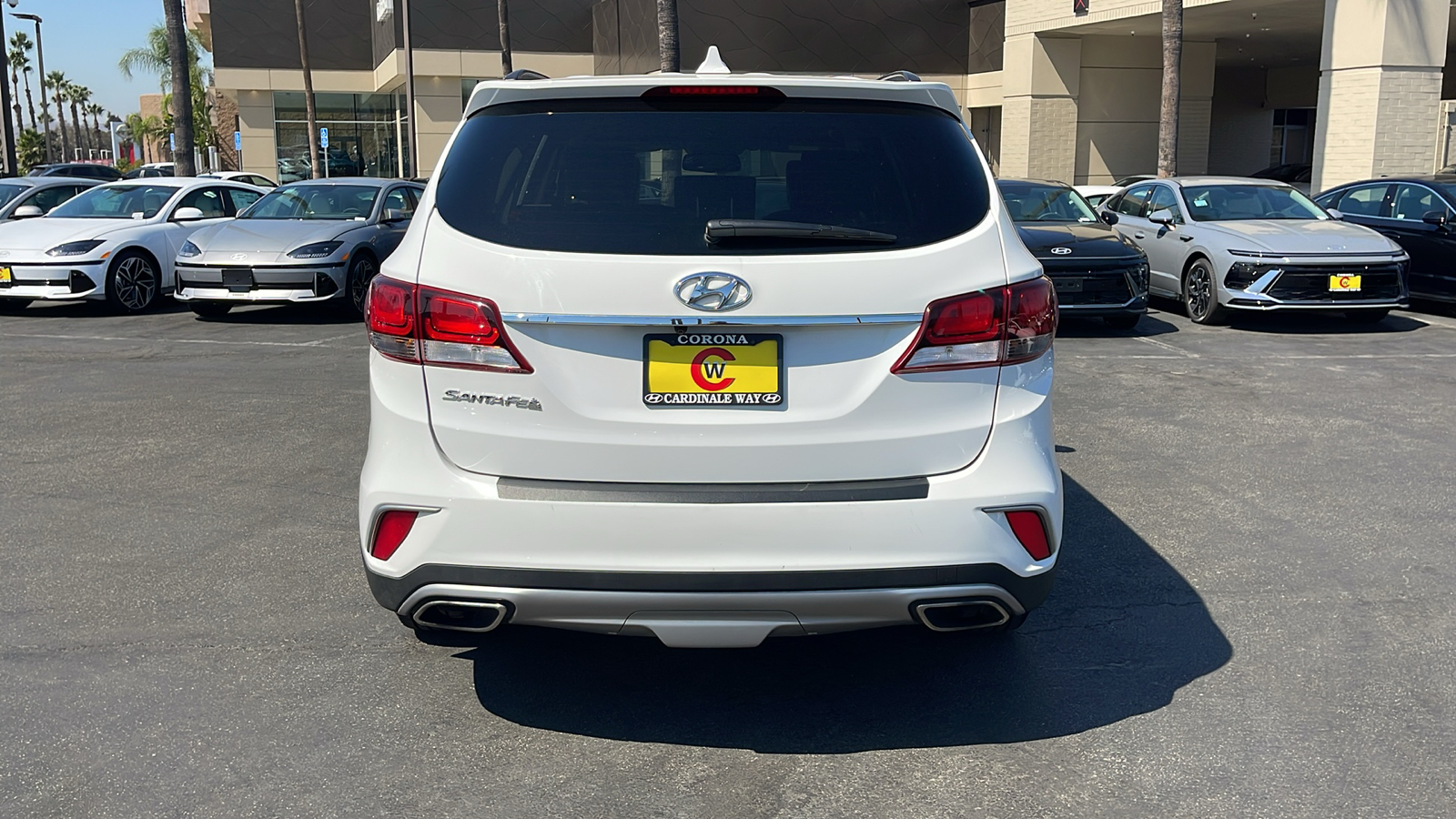 2018 Hyundai Santa Fe SE 9