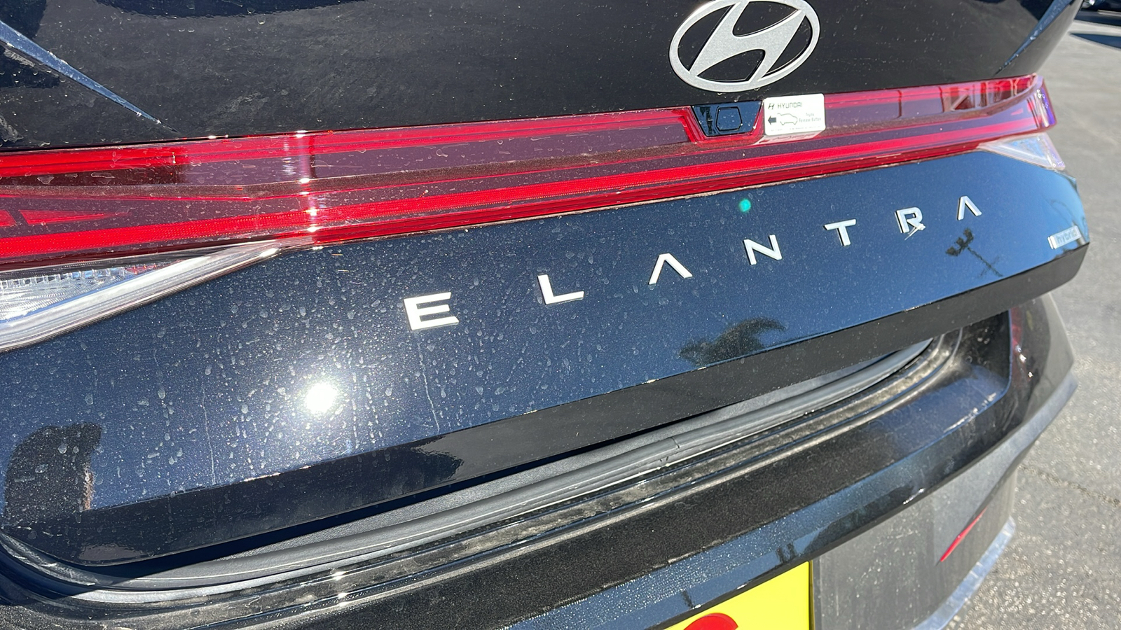 2025 Hyundai Elantra Hybrid Blue 29