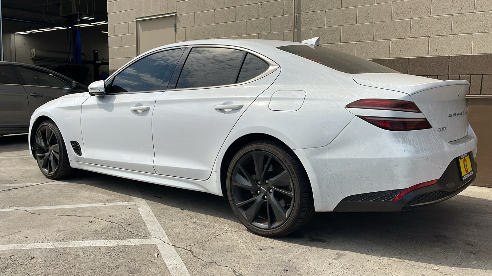 2023 Genesis G70 2.0T RWD 3