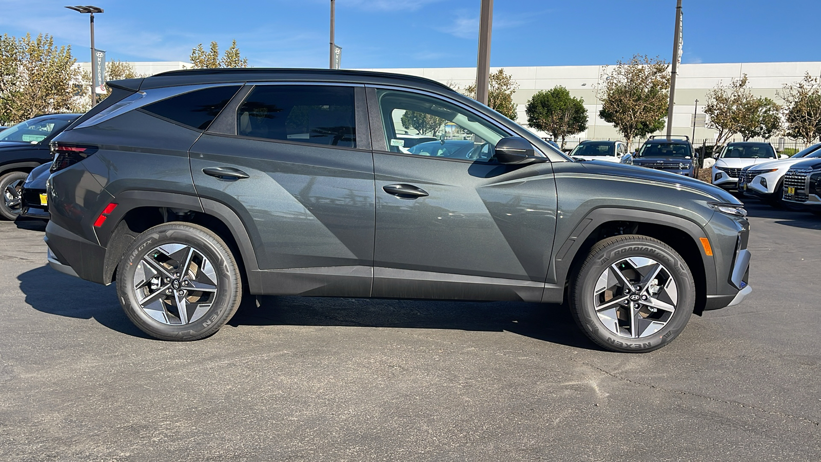 2025 Hyundai Tucson Hybrid SEL Convenience 6