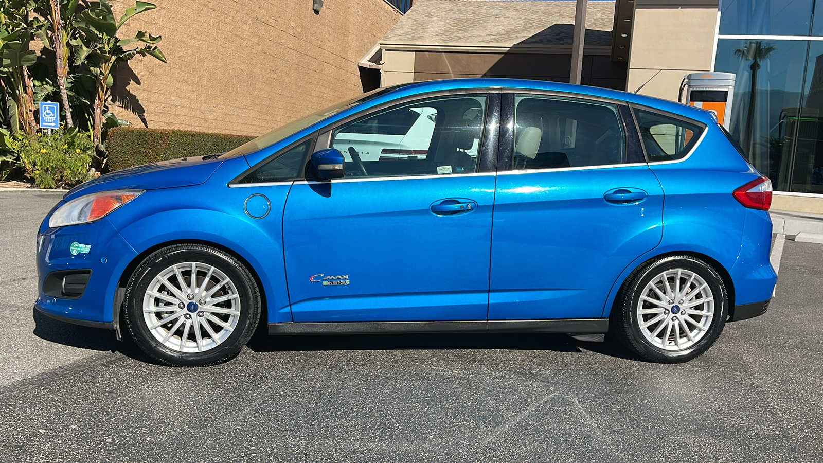 2014 Ford C-Max Energi SEL 12