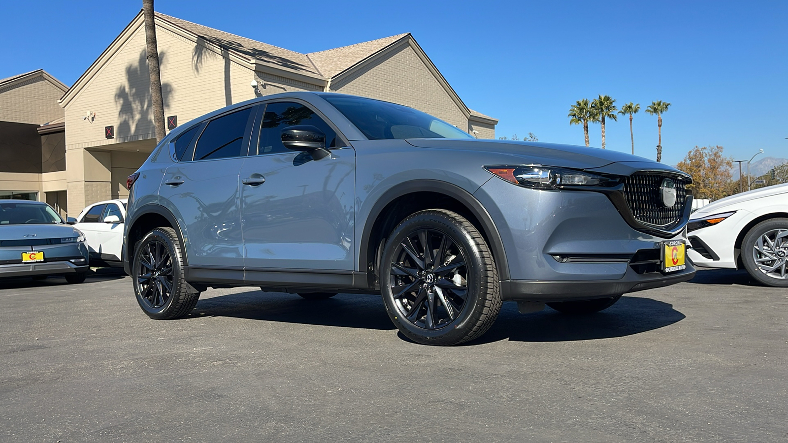 2021 Mazda CX-5 Carbon Edition 1