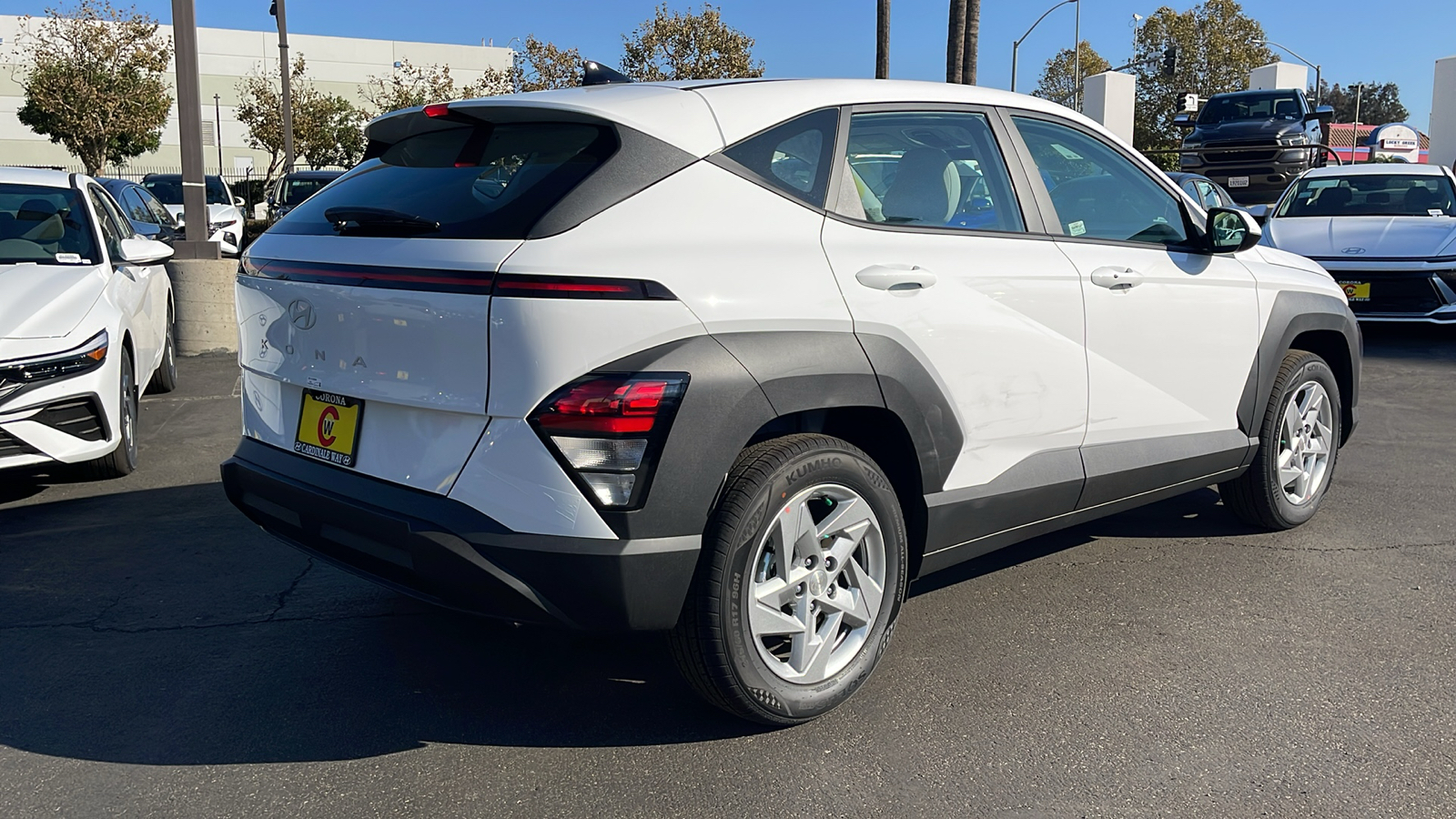 2025 Hyundai Kona SE 7