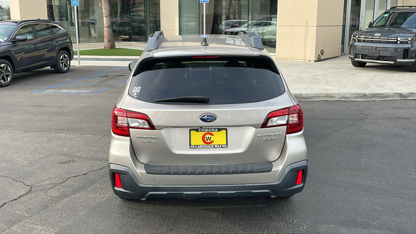 2018 Subaru Outback 3.6R Limited 8