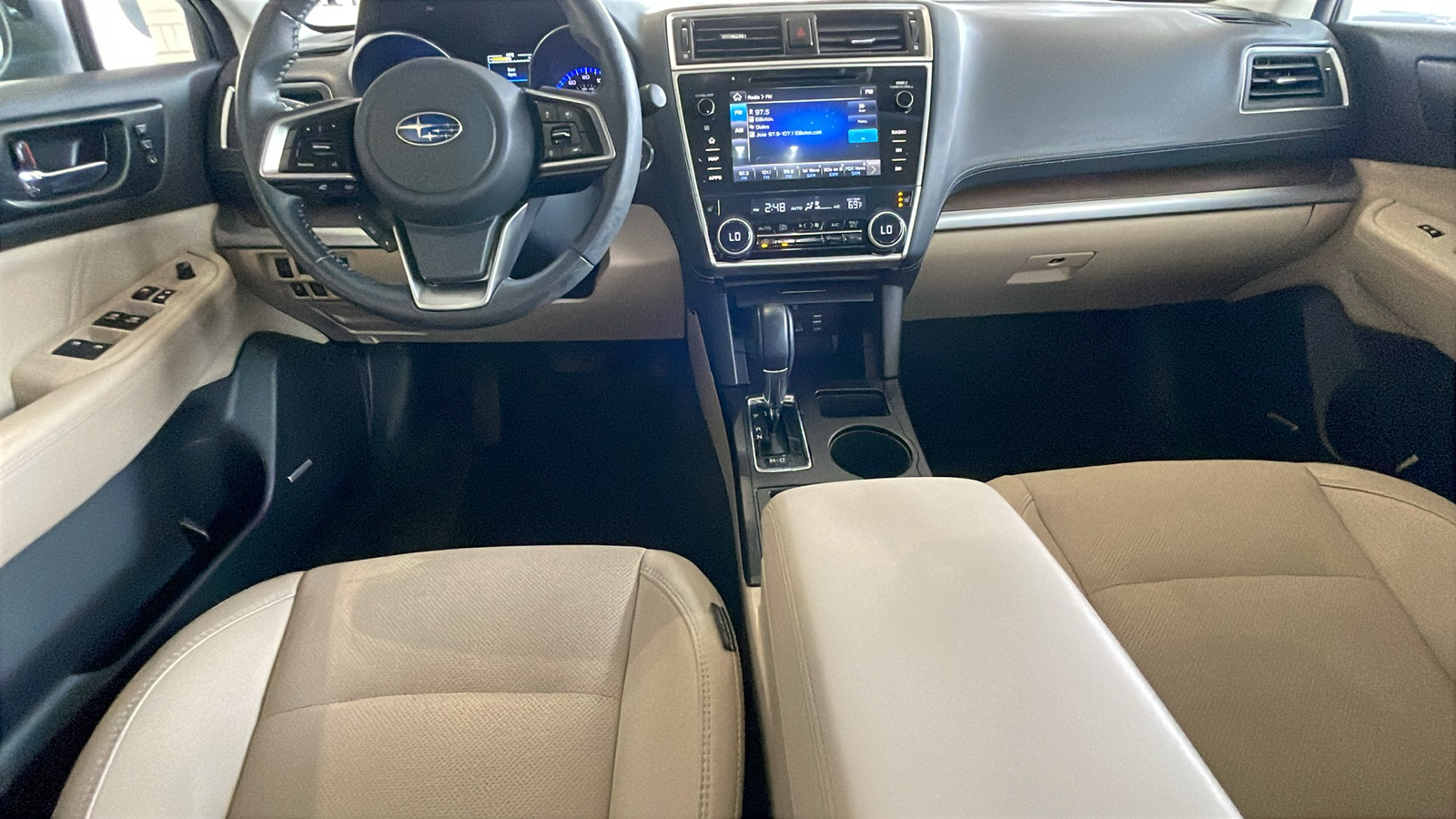 2018 Subaru Outback 3.6R Limited 18