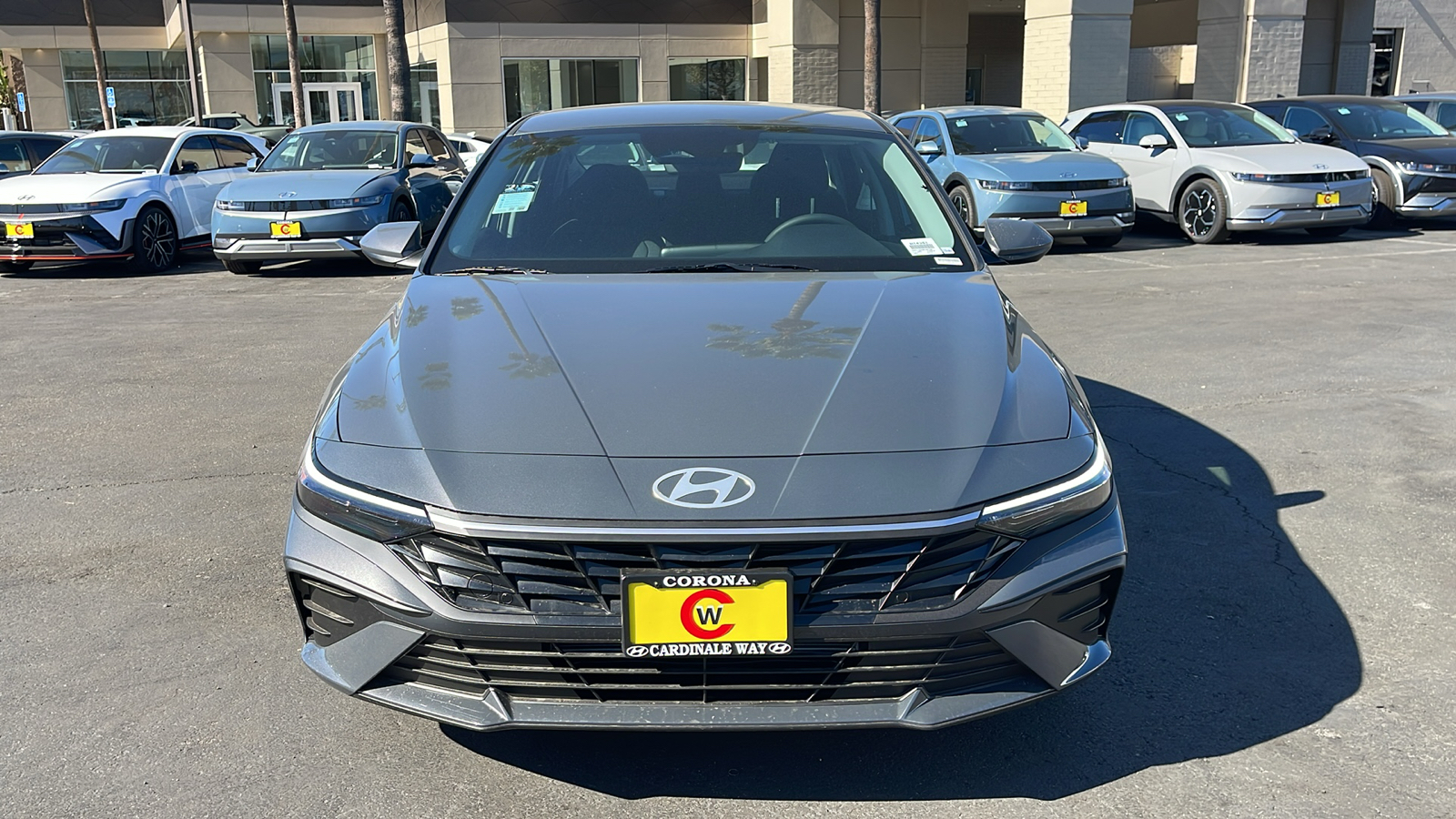 2025 Hyundai Elantra SE 3